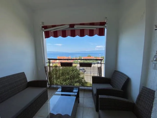 kostrena, 69 m2, 2s+db, s balkonom - slika 6