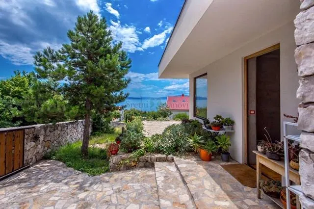 Kostrena,Luksuzna villa,220 m2, s bazenom i okućnicom - Rožmanići, Kostrena