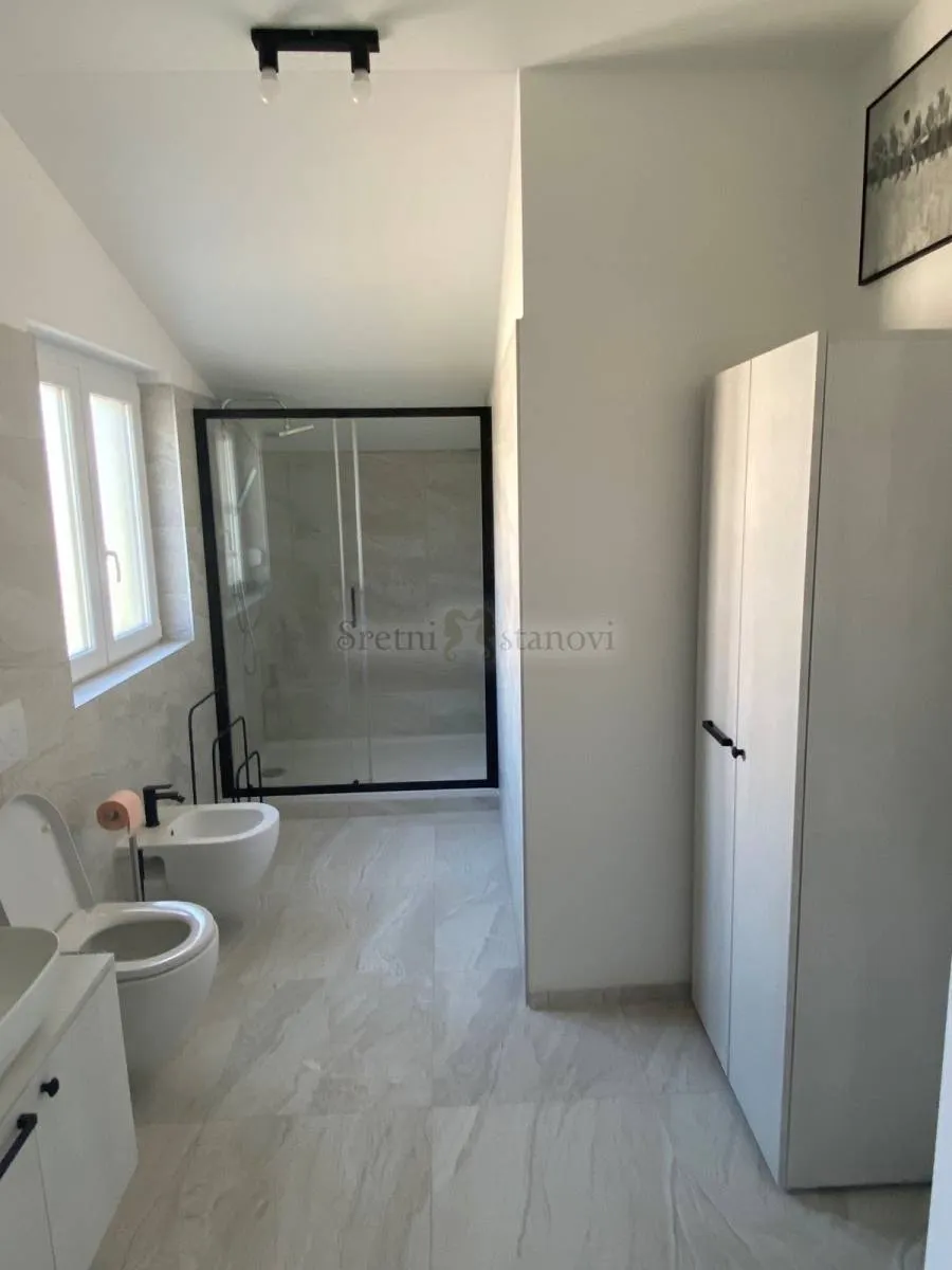 marinići, 134 m2, 3s+b, dvoetažni stan s parkingom - slika 11