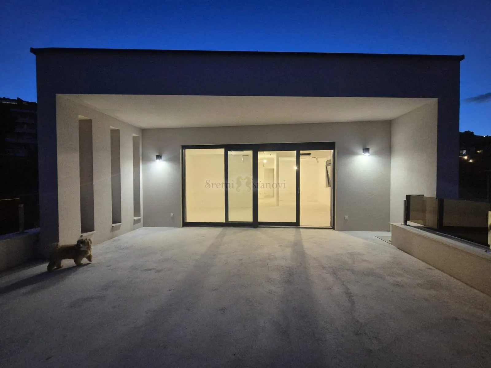 rivijera opatija, novogradnja, villa sa 2 stana, bazen, pogled - slika 9