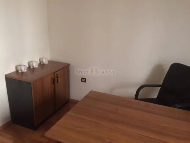 rijeka,centar,uredski prostor,15 m2 - slika 4