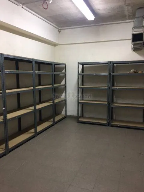 Centar, 176 m2, skladišni prostor, (4 prostora) - Rijeka