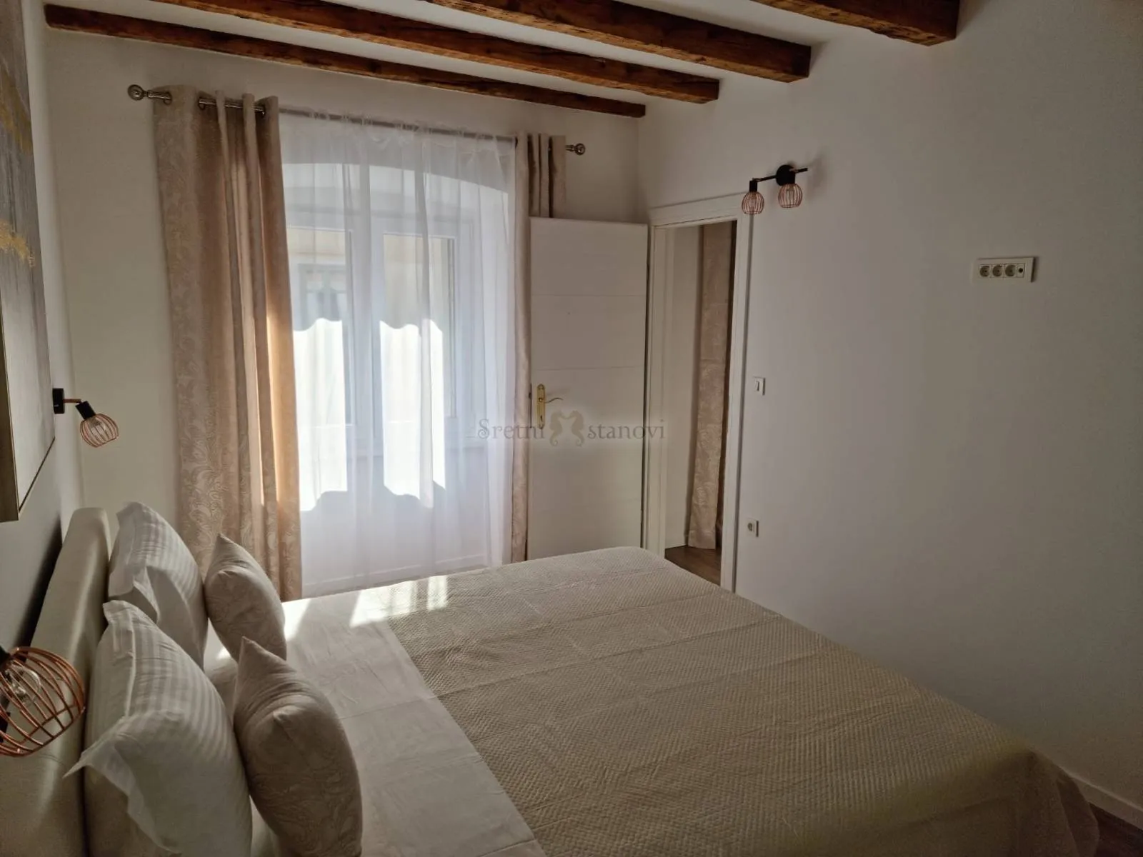 centar, 75 m2, 2s+db, prekrasan novouređeni stan - slika 9