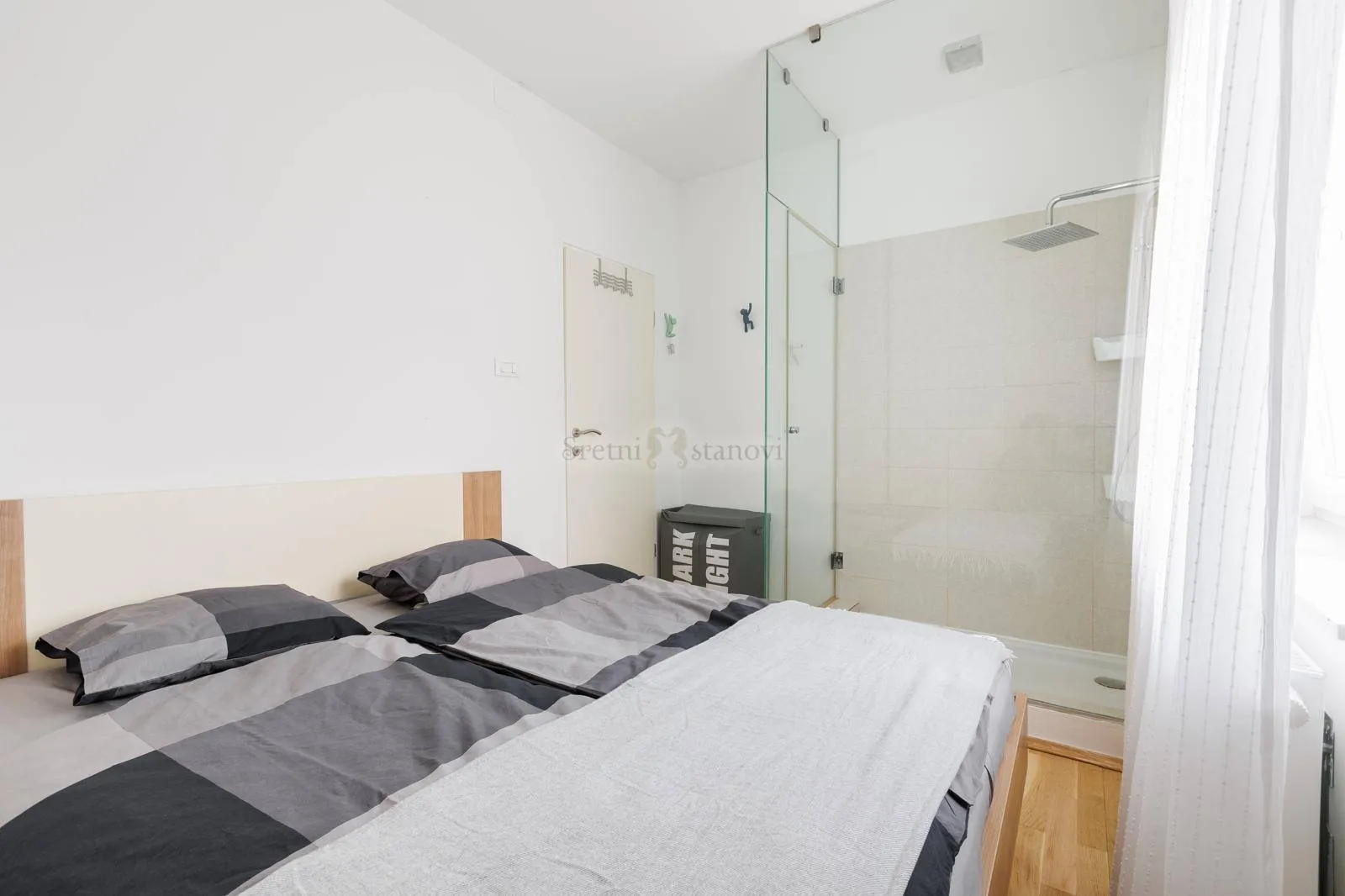 stan: zagreb (ribnjak), 43.00 m2 - slika 9