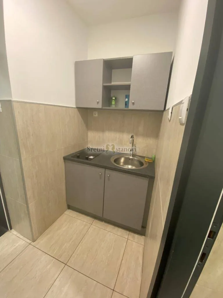 poslovni prostor centar, stari grad, 60 m2 - slika 12