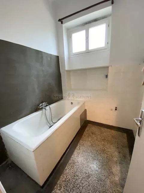 matulji, centar, 4s+db, 195 m2, s parkingom, prodaja - slika 3