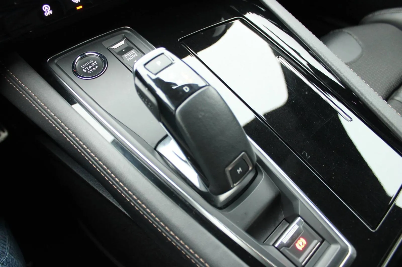 peugeot 508 1.2 puretech gt automatik *led, navigacija, kamera* - slika 12