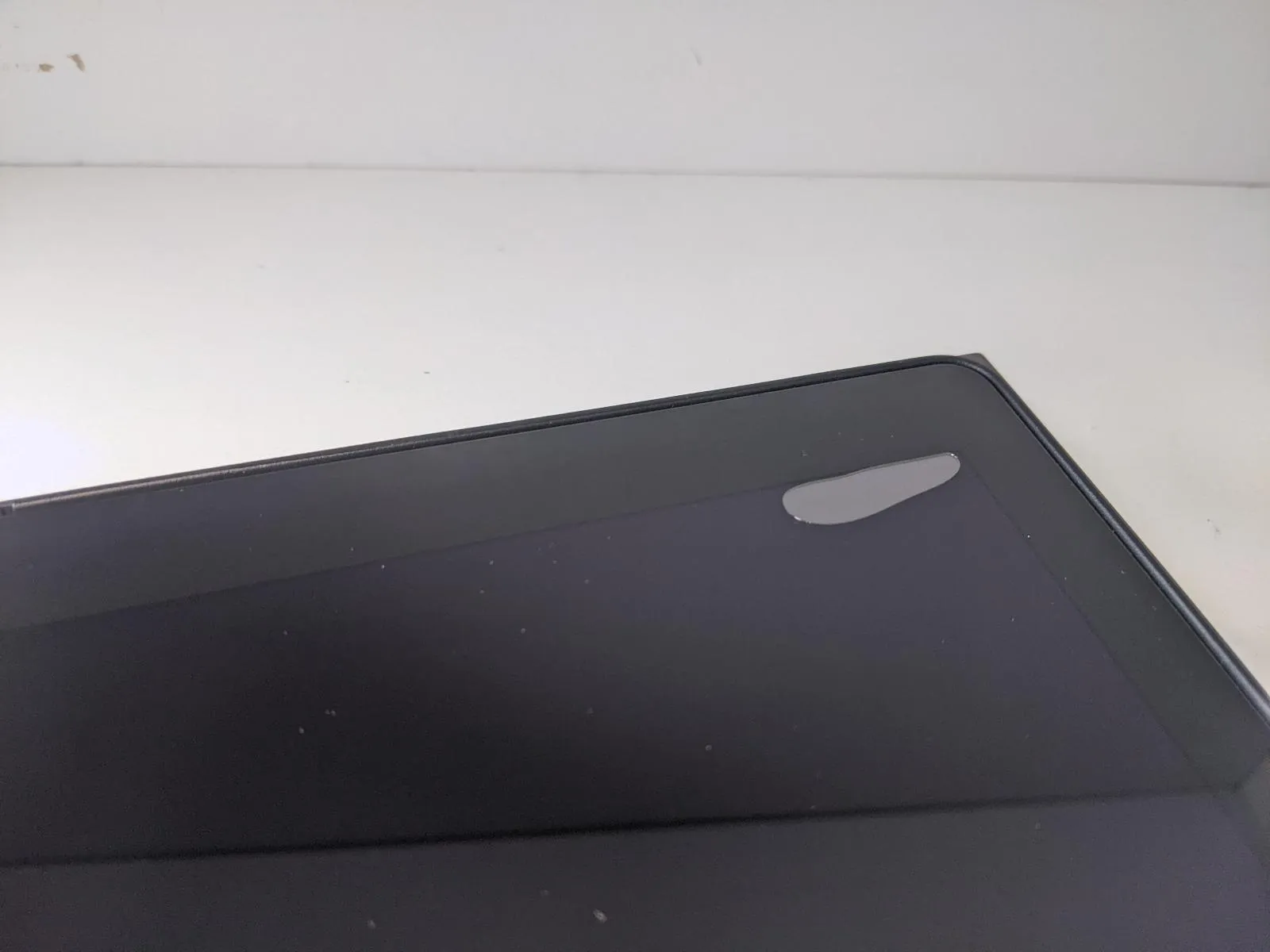 prodaje se : dell inspiron 13 p69g 2-u-1 - slika 4