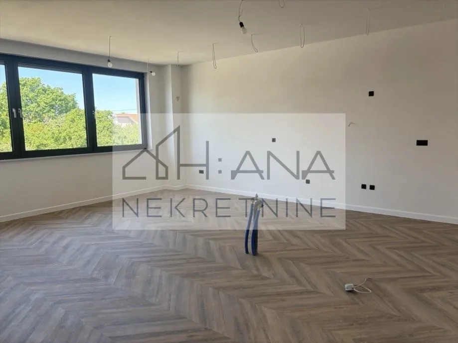 stan: osijek, donji grad, 119.25 m2, 1.kat, useljivo (prodaja) - slika 13