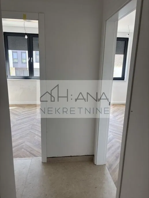 stan: osijek, donji grad, 119.25 m2, 1.kat, useljivo (prodaja) - slika 18