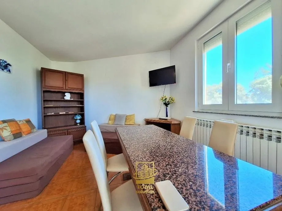 pakoštane, dvosobni apartman 44 m2 na 1. katu, 400 metara od mora - slika 3