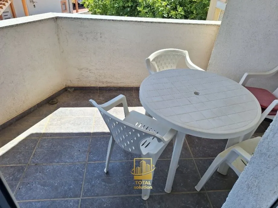 pakoštane, dvosobni apartman 44 m2 na 1. katu, 400 metara od mora - slika 5