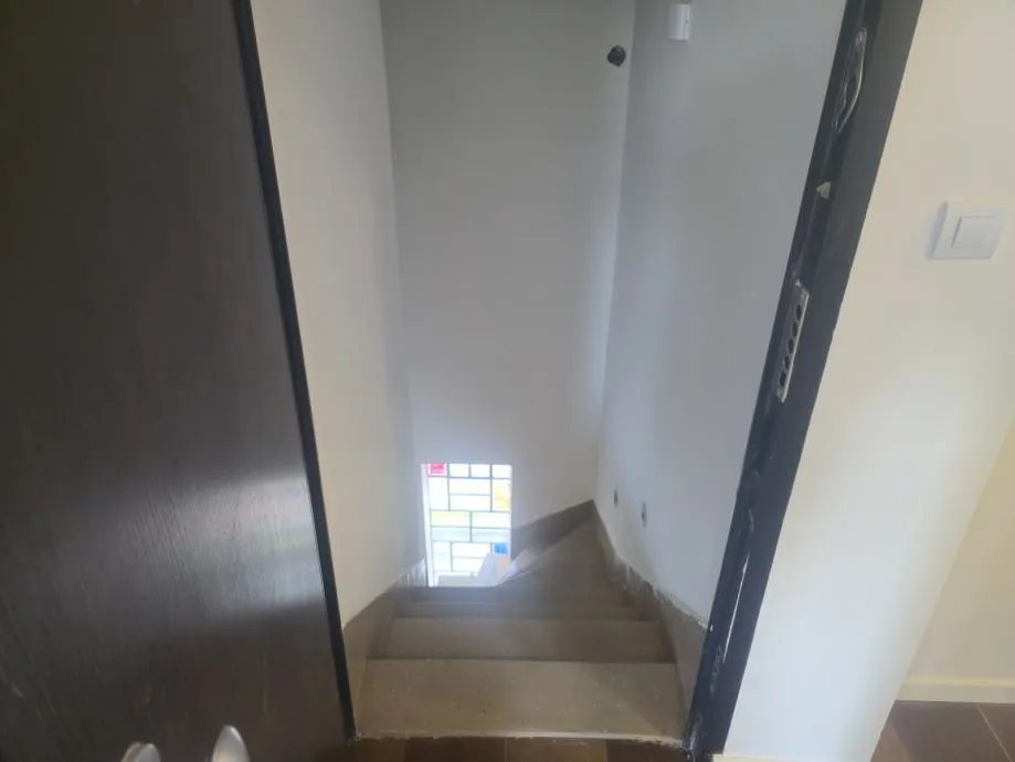 stan: zagreb (donja dubrava), 82.00 m2, samo 1800e/m2 (prodaja) - slika 5