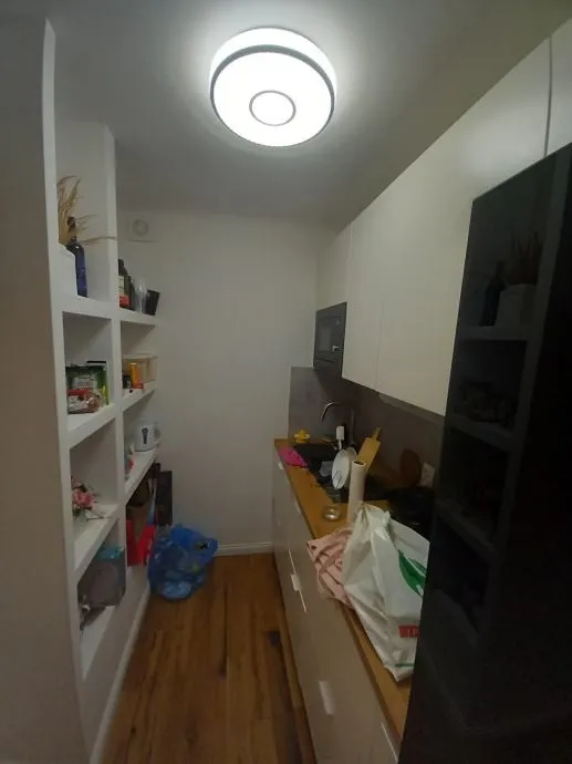 stan: zagreb (voćarsko naselje) bauerova ,dvosobni uređeni 35.00 m2 (p - slika 12