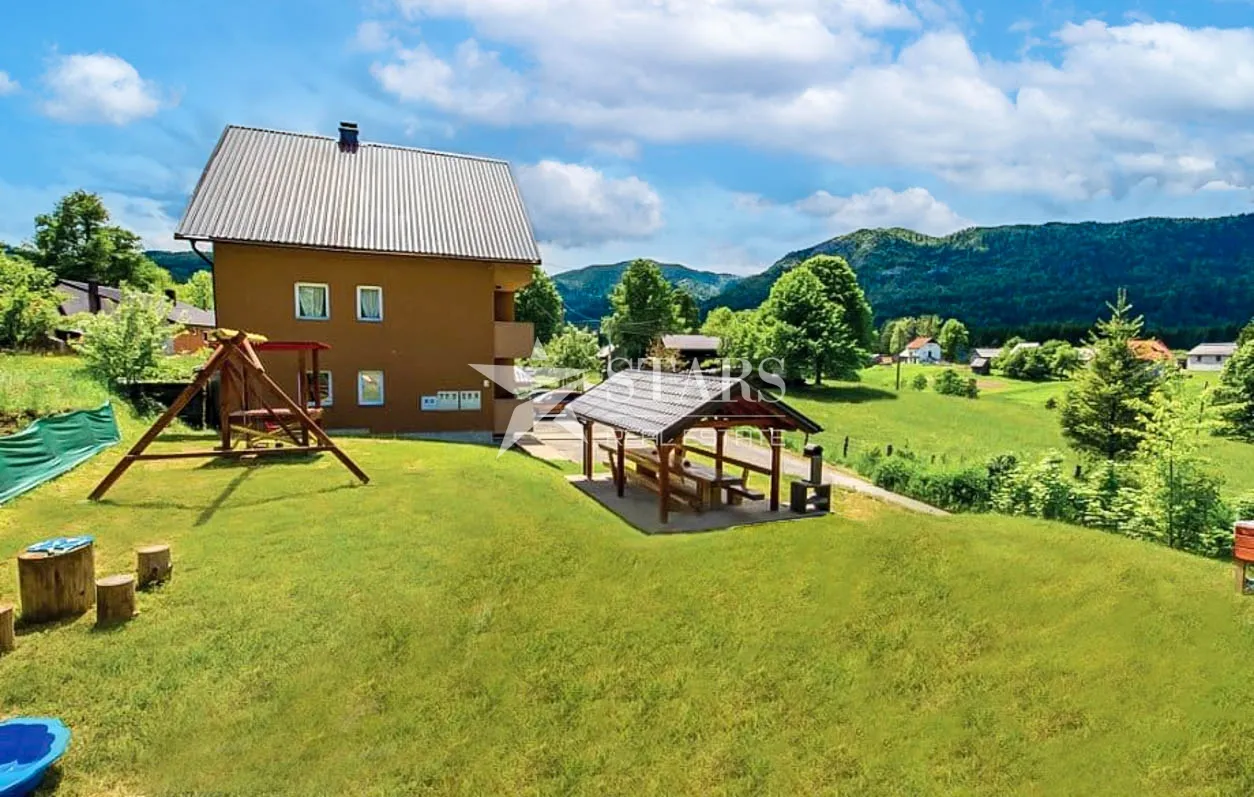bjelolasica, jasenak - apartman 55 m2 2sb+db - slika 12