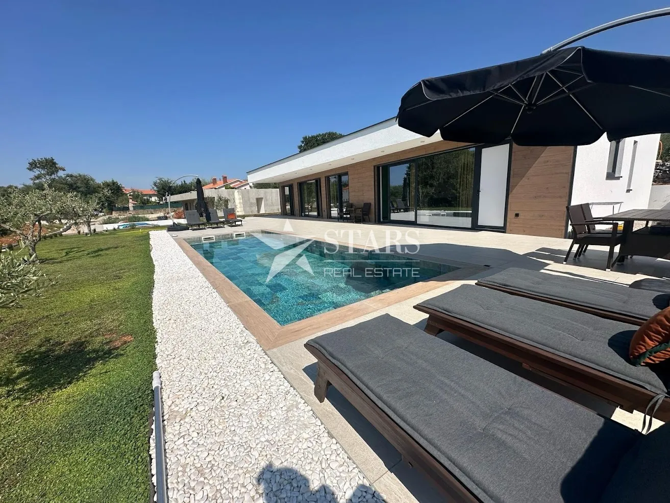 istra, labin - vila sa 2 stana i bazenom, novogradnja - slika 16