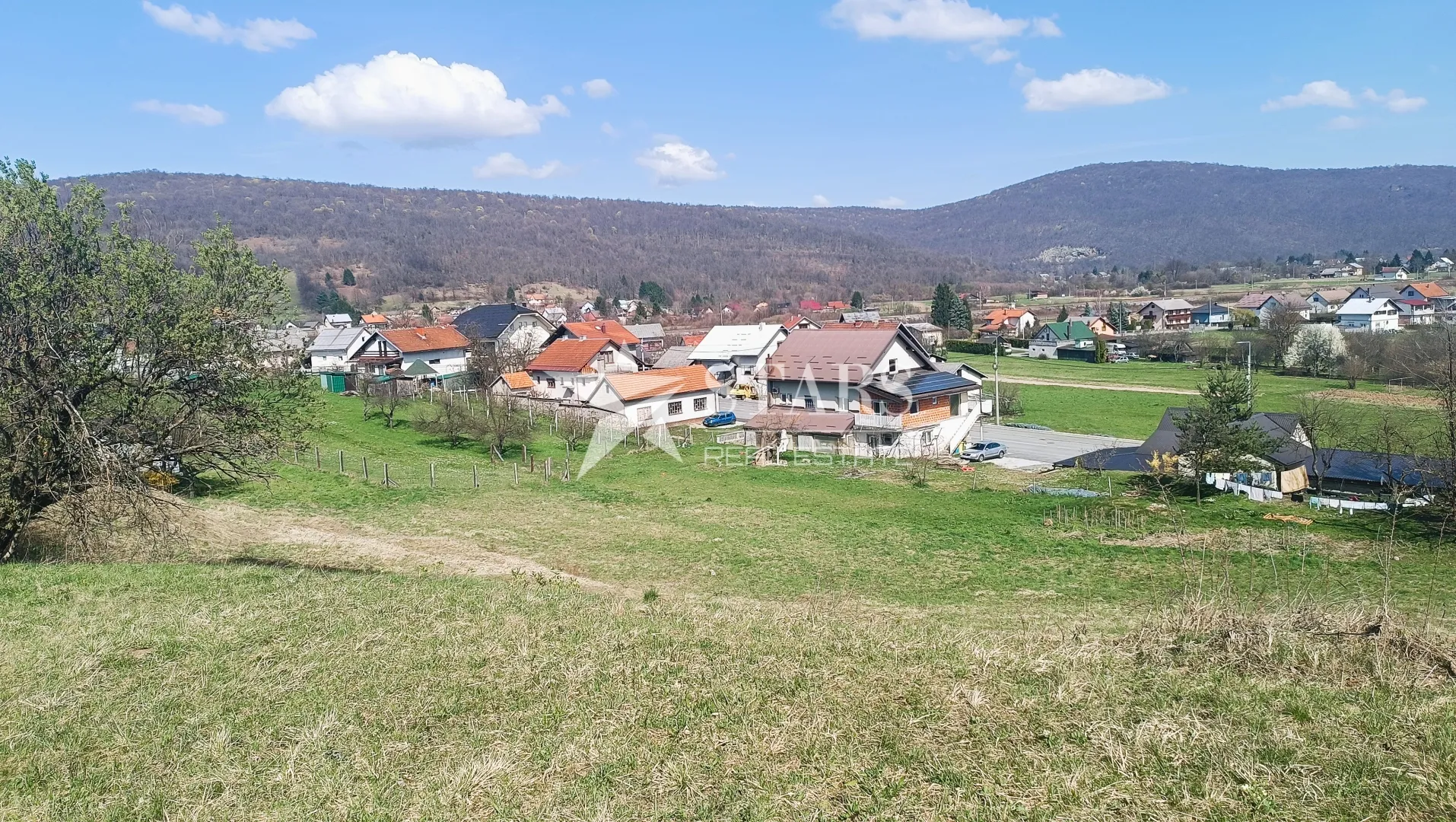 ogulin - veliko građevinsko zemljište s poljoprivrednim dijelom - slika 9
