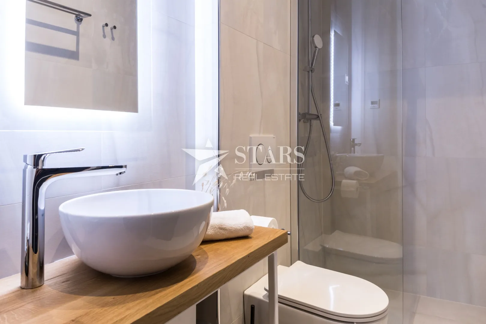 rijeka, centar - stan 150 m2 izveden u 3 apartmana - prilika za investiciju - slika 22