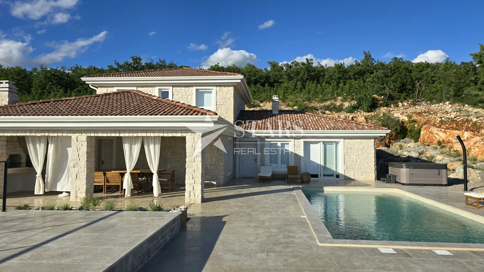 crikvenica, jadranovo jedinstvena kamena vila - slika 10