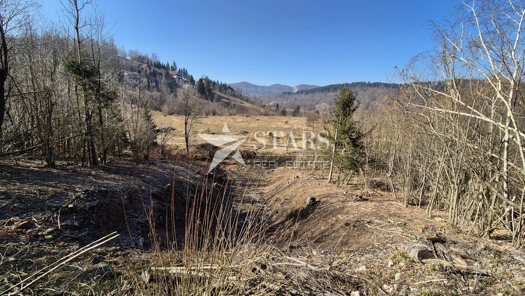gorski kotar, fužine - građevinski teren sa pogledom na jezero - slika 7