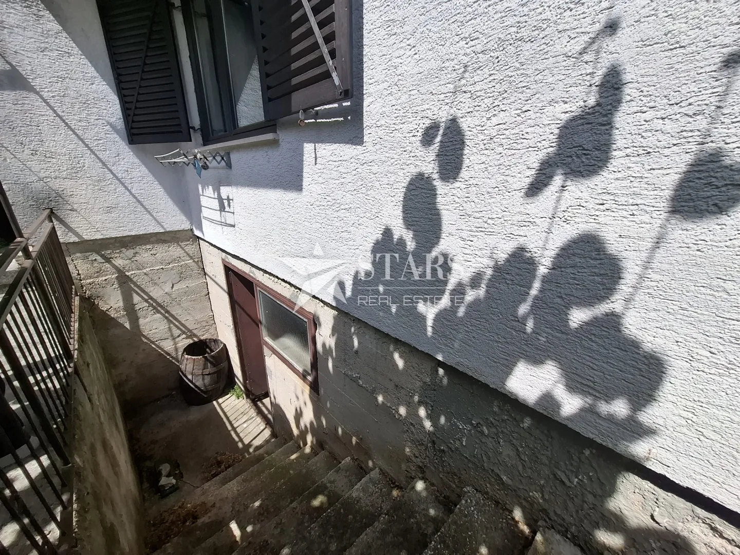 grižane - obiteljski dom u zelenom okruženju - slika 23
