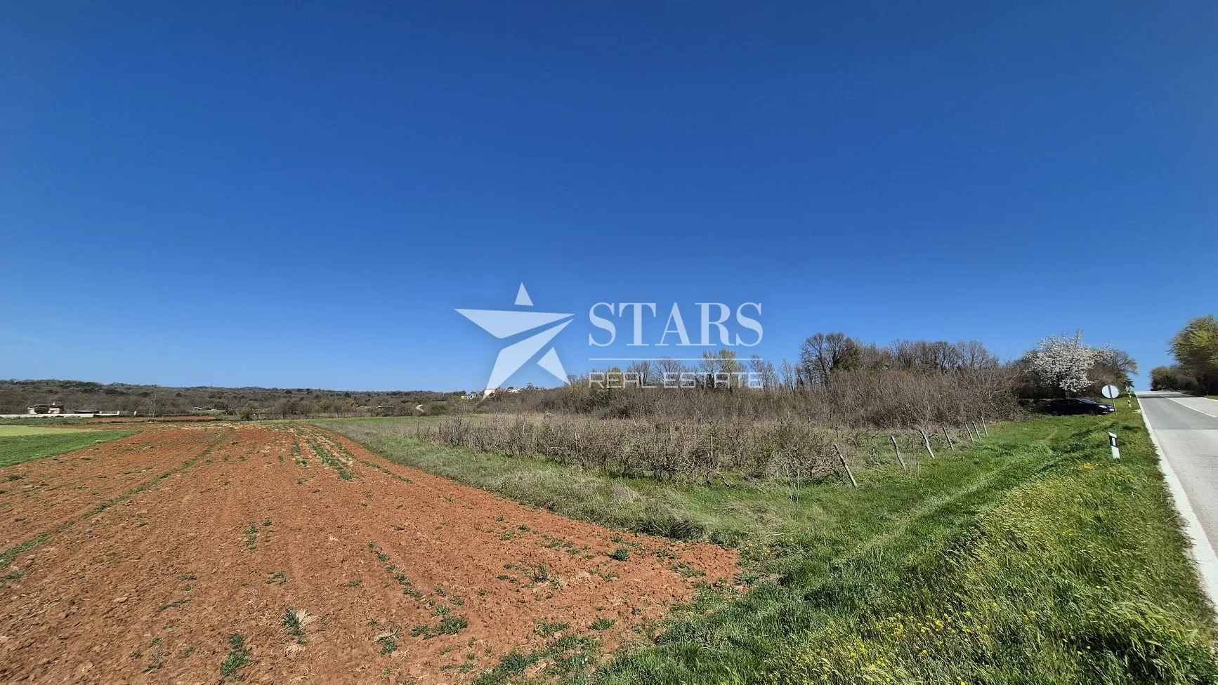 istra, rakalj - teren 7.138 m2 idealan za sportsko/rekreacijsku namjenu - slika 5