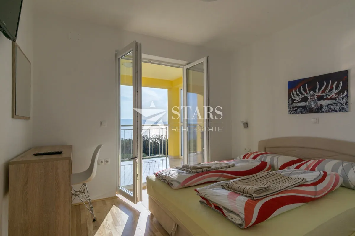istra, labin - apartmanska kuća s bazenom i panoramskim pogledom na more - slika 24