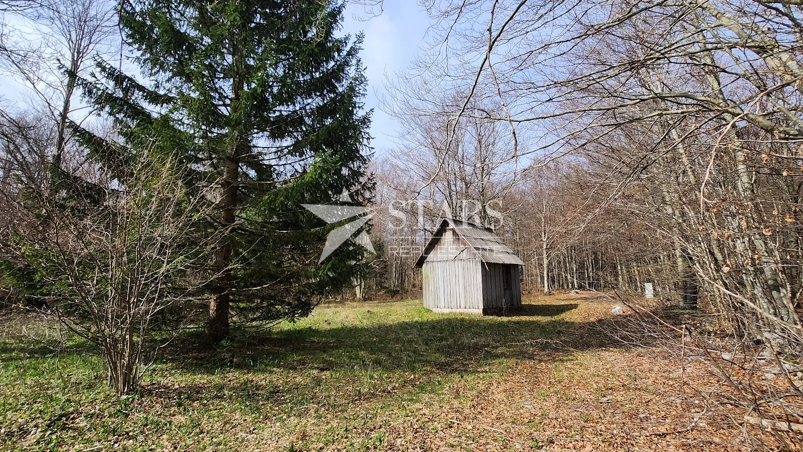 gorski kotar, lič, okolica - hrastova brvnara na osami - slika 17
