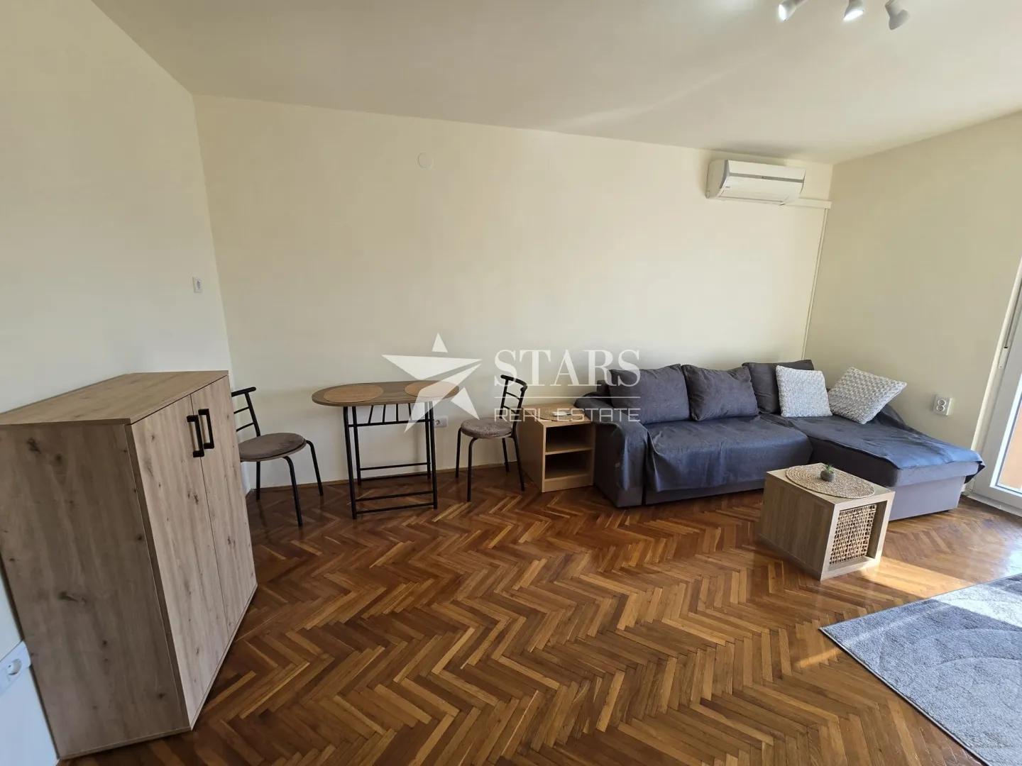 rijeka, krnjevo – uređena garsonijera s pogledom na more za dugoročni najam - slika 15