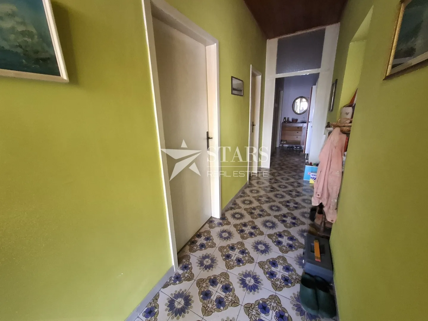 rijeka, gornja drenova - kuća s tri stana, velika okućnica - slika 15