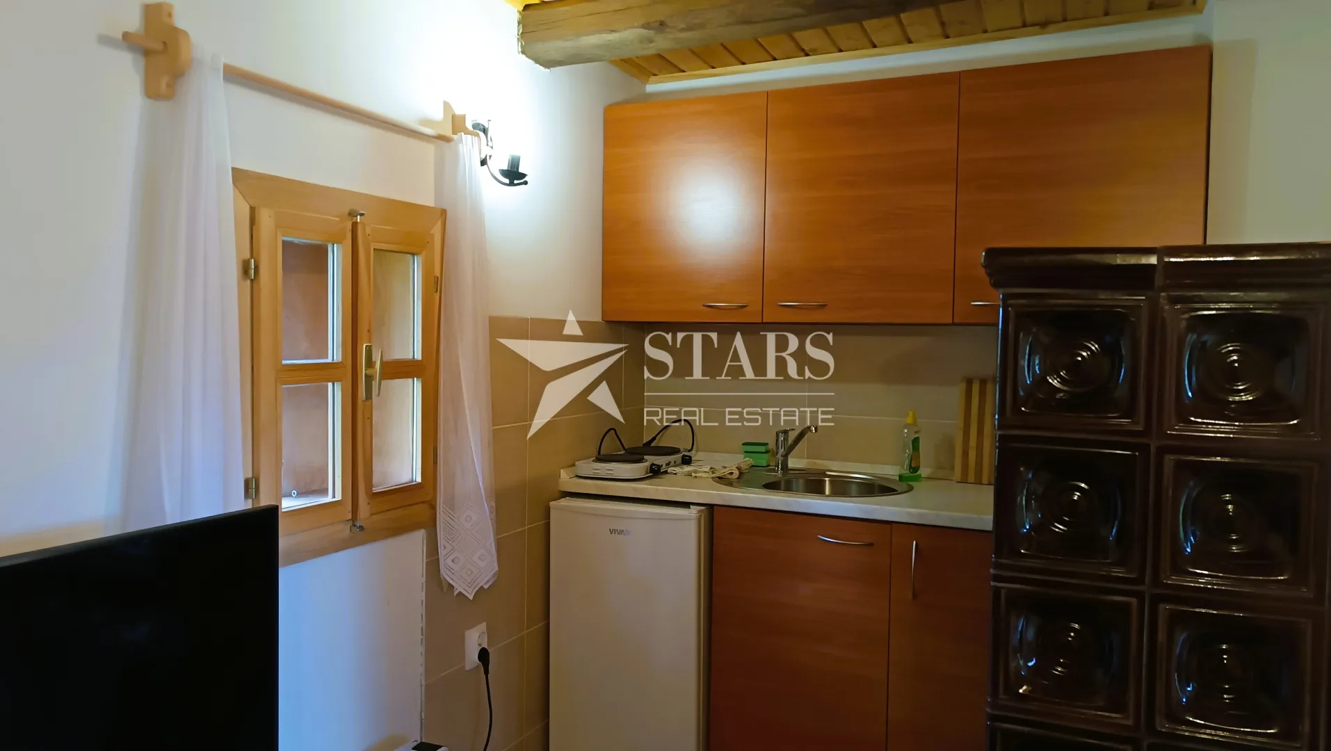 josipdol - dvije drvene kuće s 4 apartmana na velikom zemljištu - slika 9