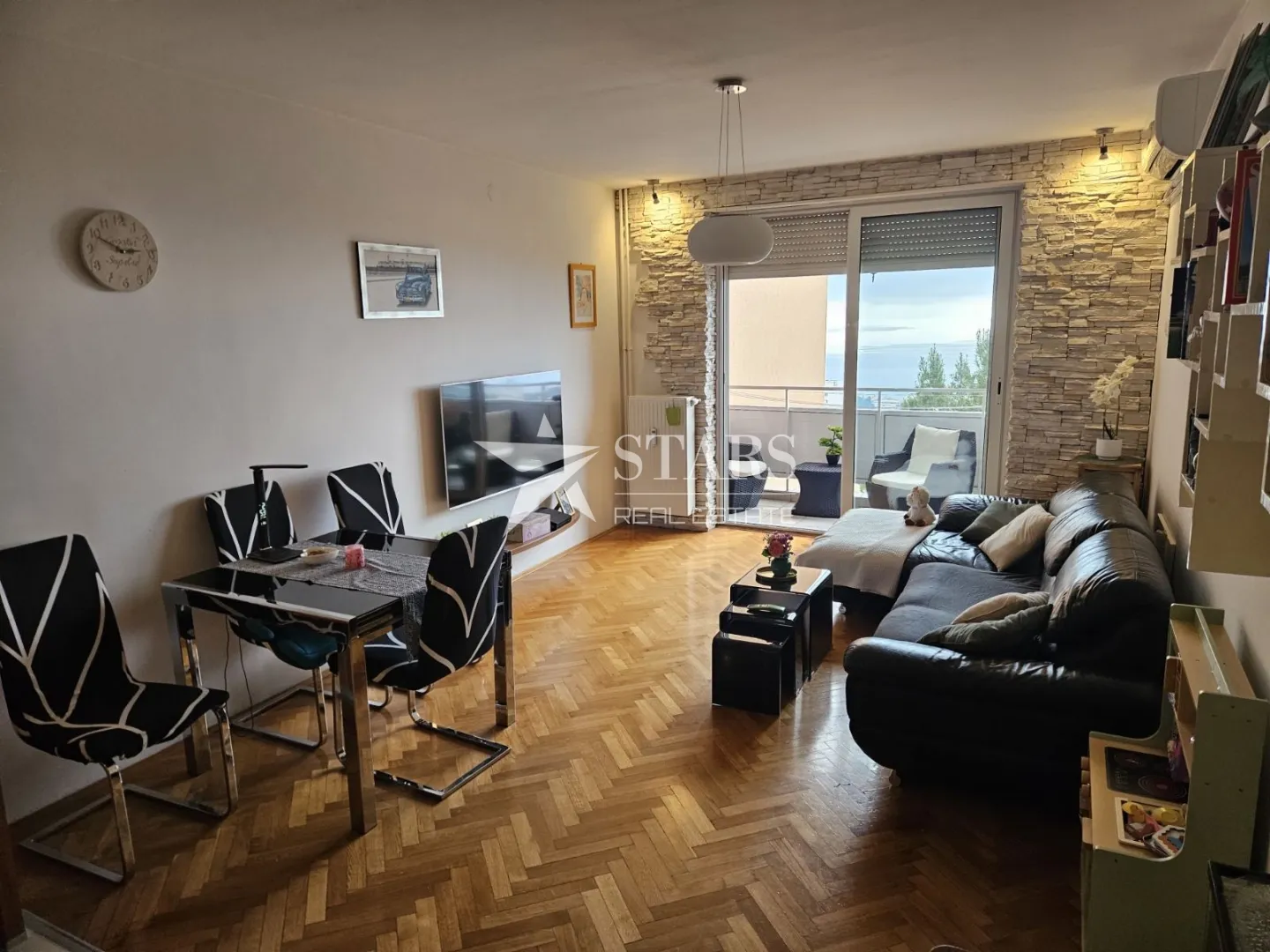 rijeka, gornja vežica, 3skl, loggia - slika 3