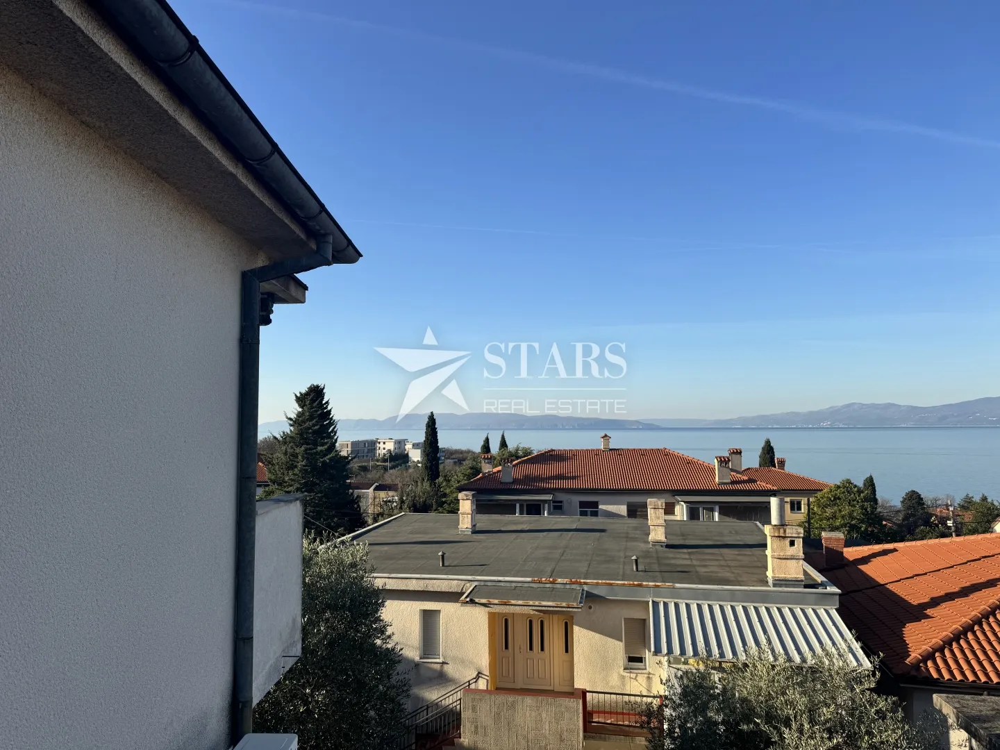 rijeka, kostrena - trosobni stan za najam - slika 7