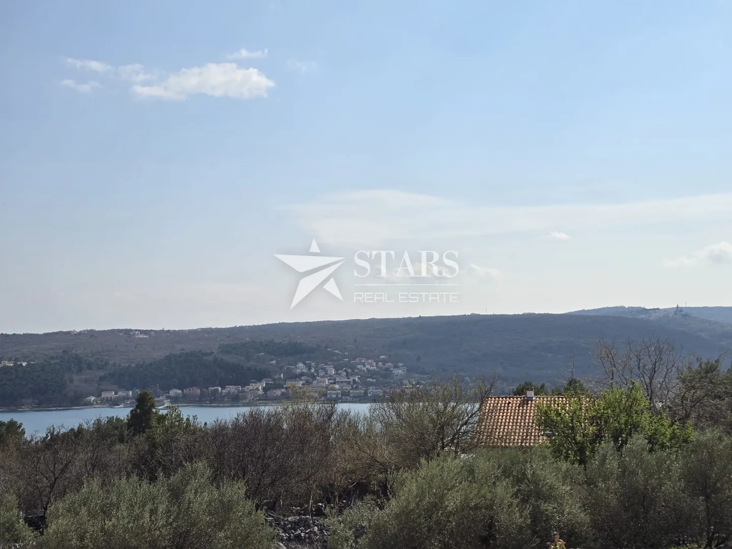 otok krk, čižići 2s+db stan u novogradnji - slika 11