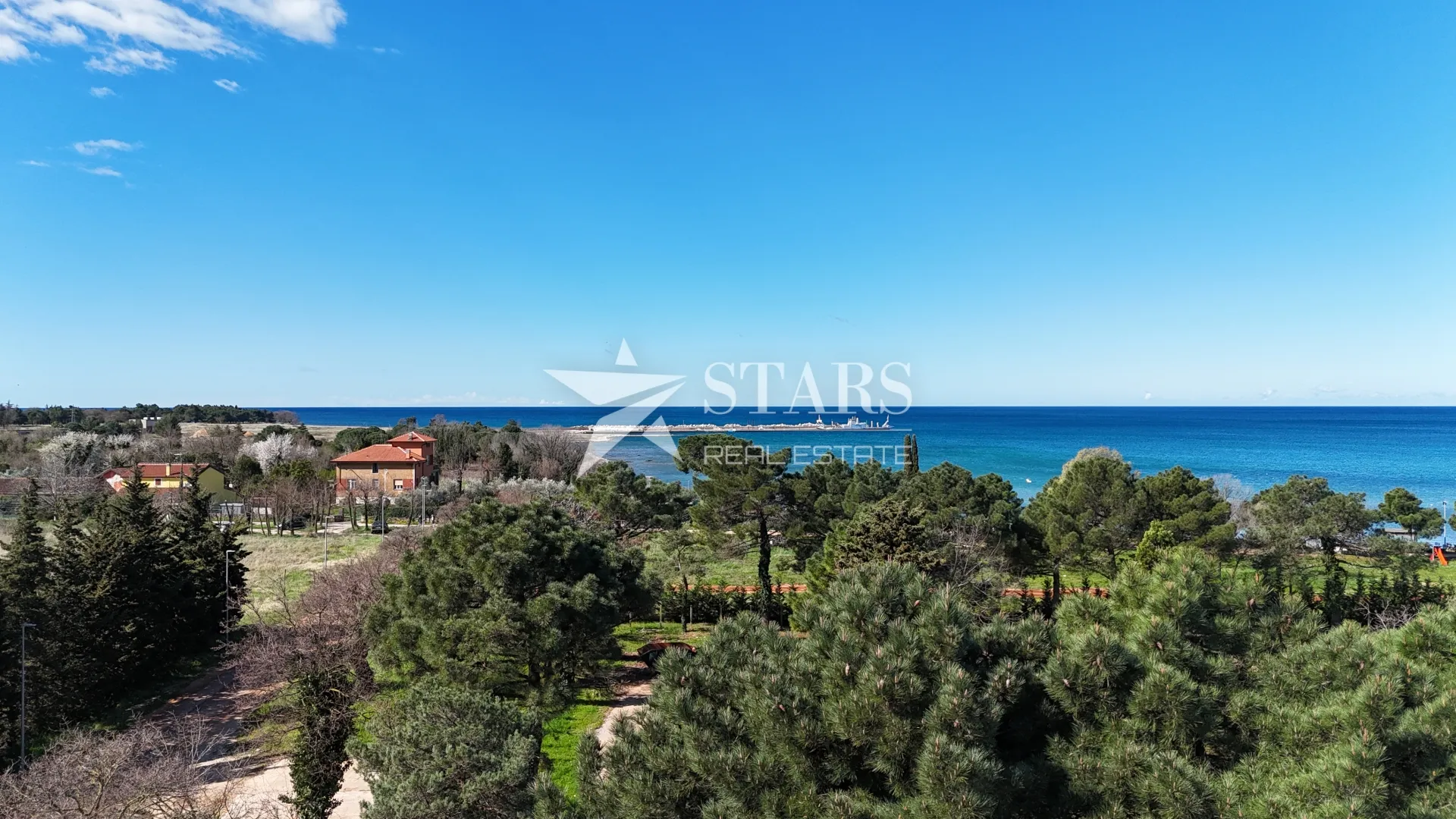 Umag dvosoban stan u modernoj novogradnji