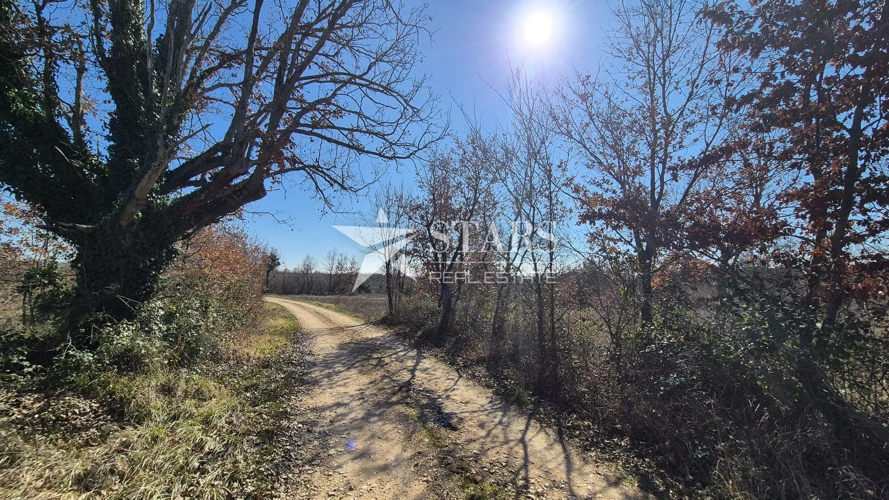 istra, višnjan - žikovići - građevinski teren 836 m2 - slika 4