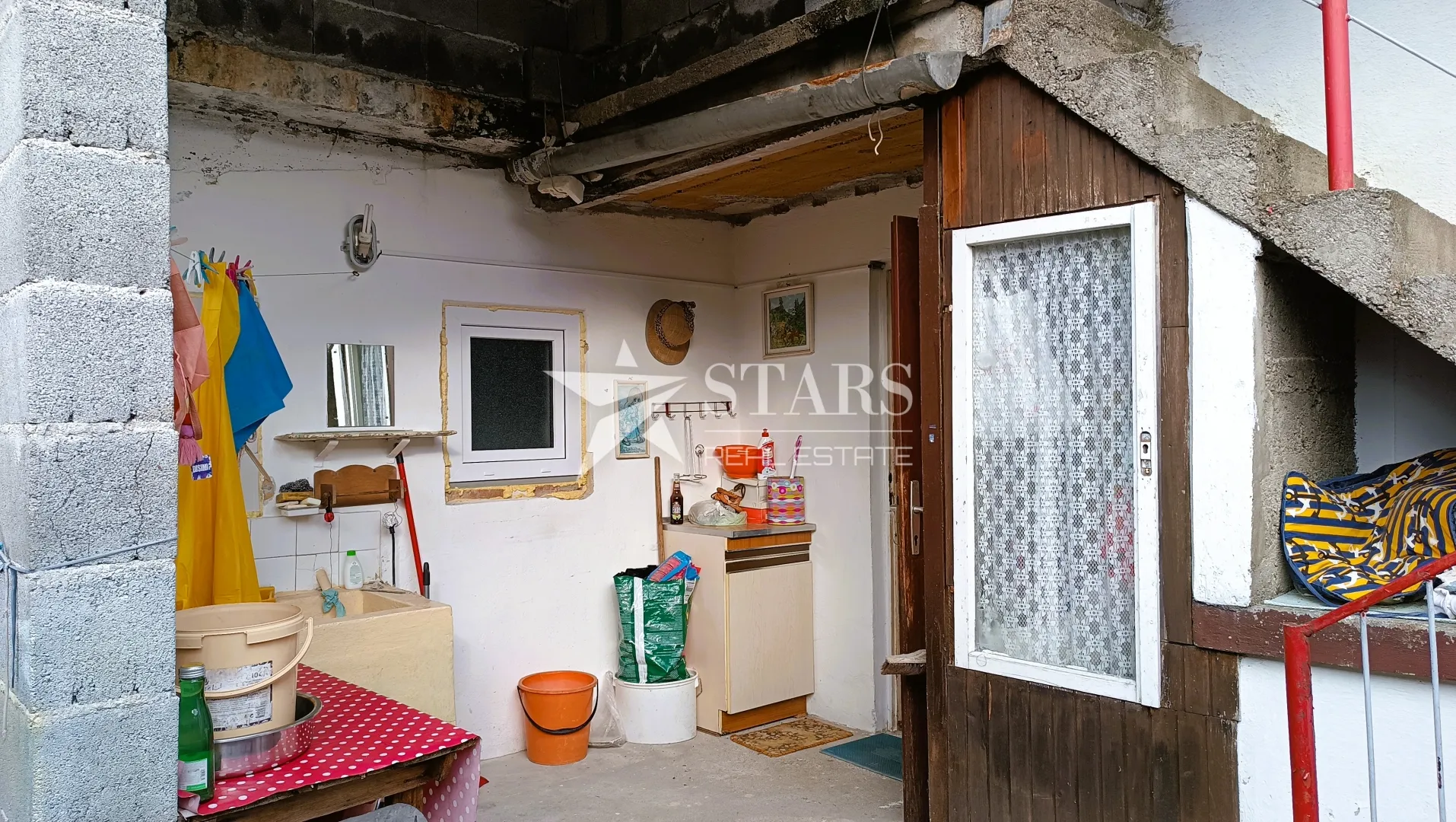 ogulin -prizemnica 97 m² s voćnjakom i pomoćnim objektima, 1.871 m² parcela - slika 16