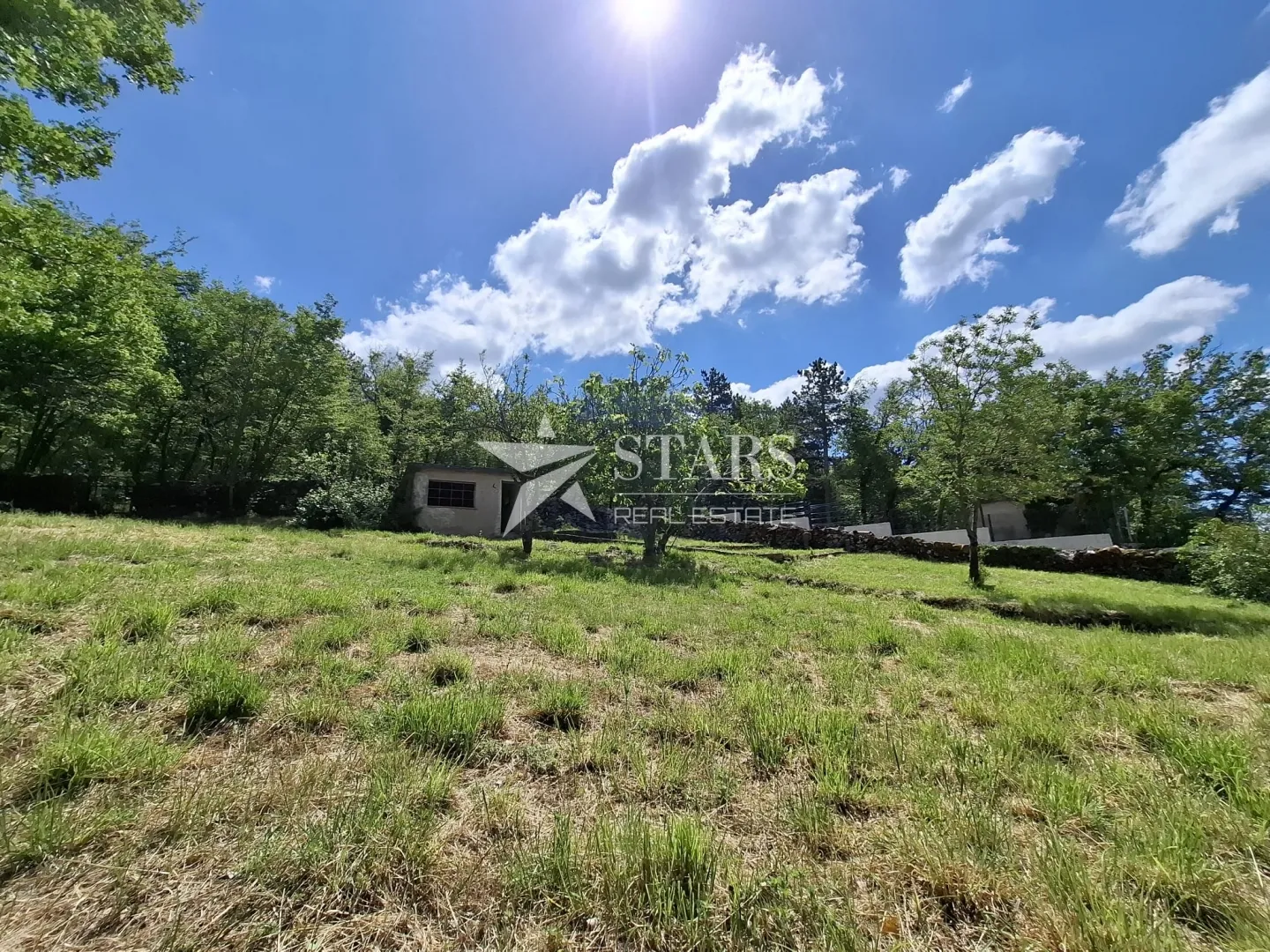 bakar, hreljin - prizemnica s okućnicom, pogled, na 1103m2 građevinskog terena - slika 2