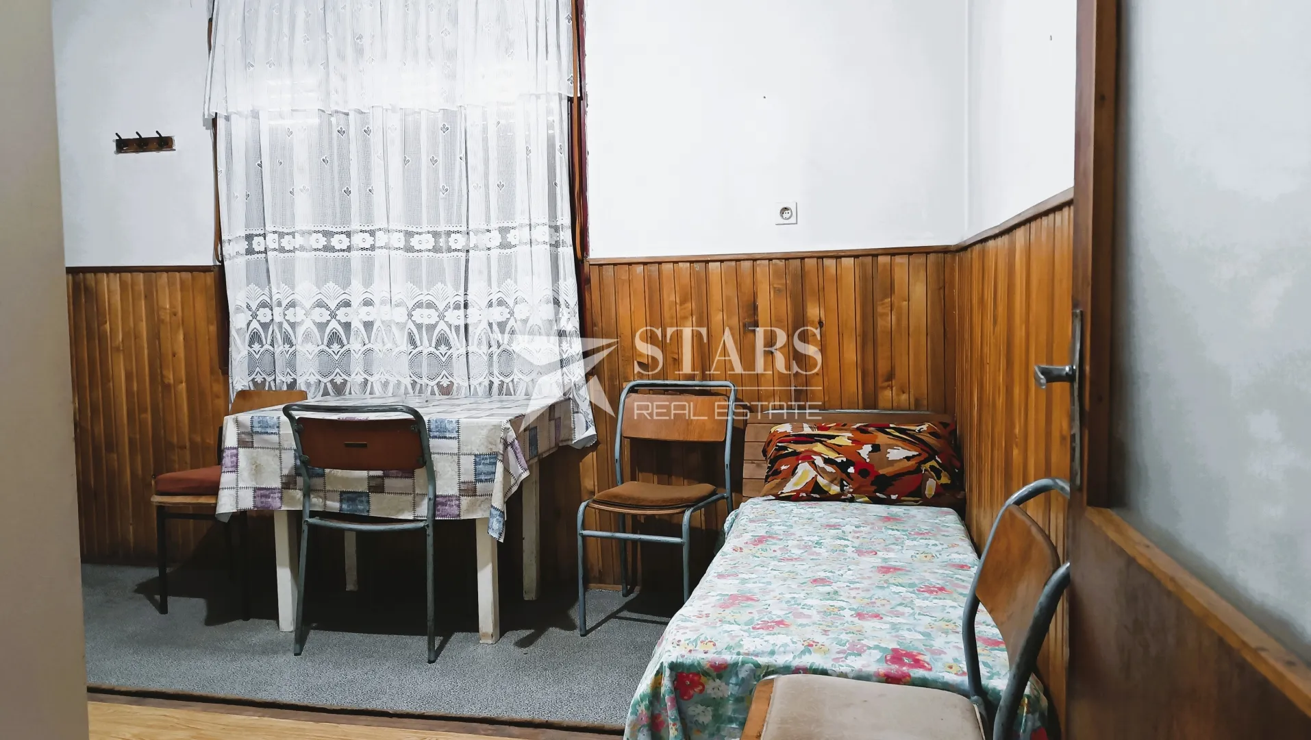plaški - prostrana kuća s poslovnim prostorom - slika 18