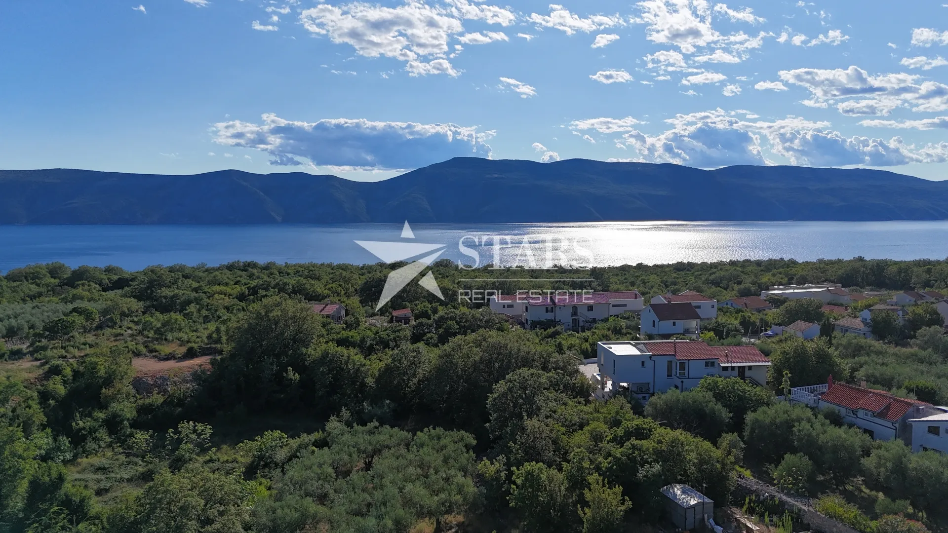 Krk, Brzac-dvojna vila s bazenom, krovnom terasom i pogledom na more! - Brzac, Krk