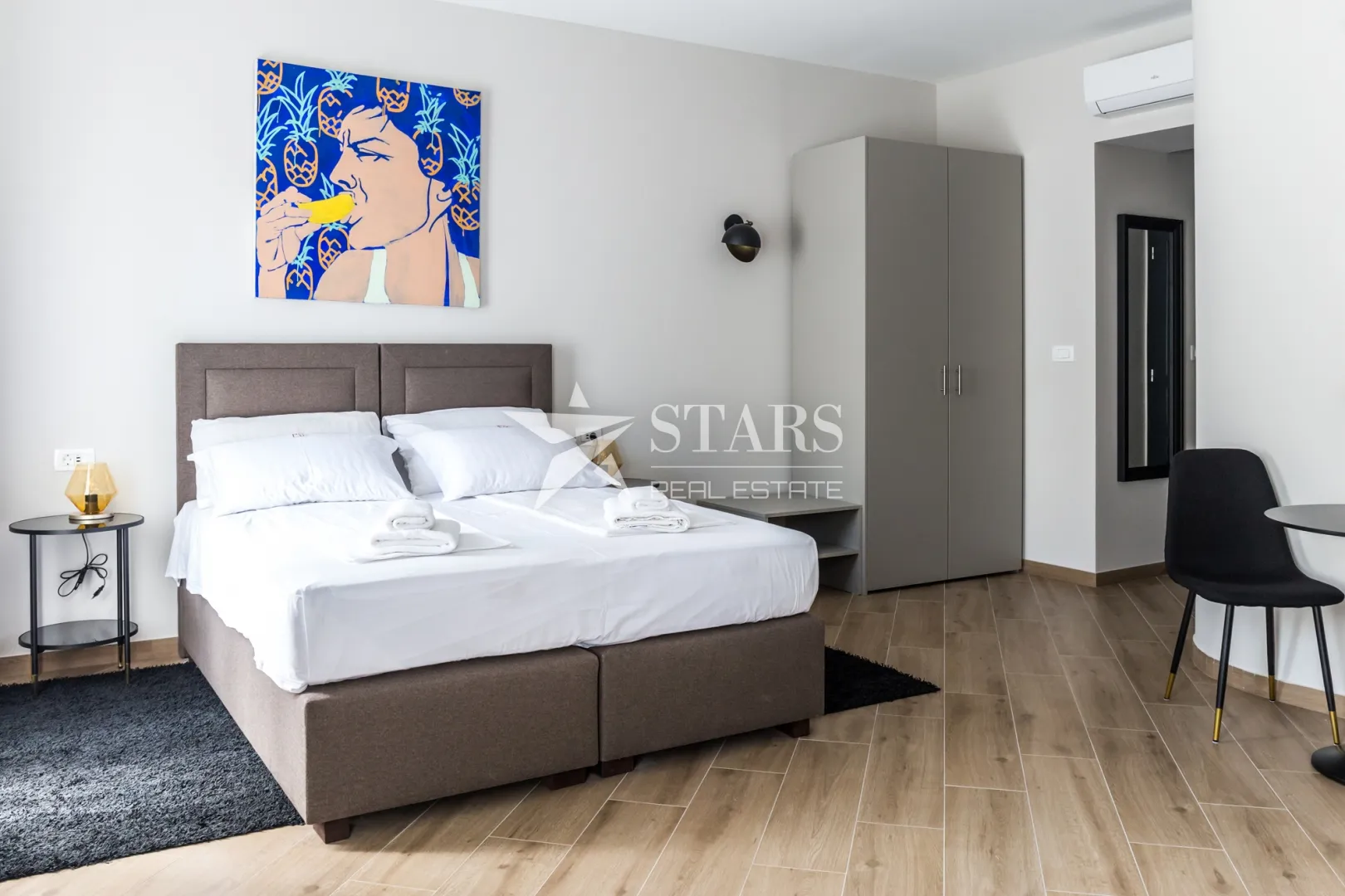 rijeka, centar - stan 150 m2 izveden u 3 apartmana - prilika za investiciju - slika 3