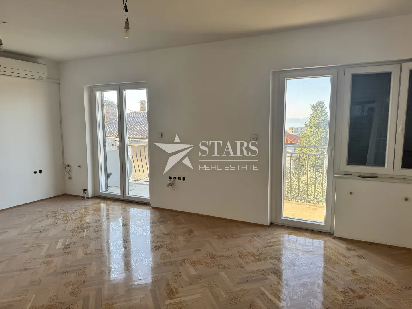 rijeka, kostrena - trosobni stan za najam - slika 2