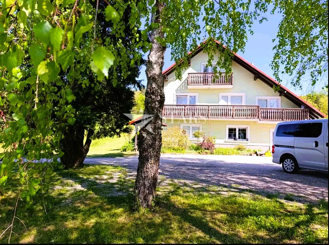 vrbovsko - predivna kuća s gospodarskom zgradom i prostranom okućnicom - slika 4