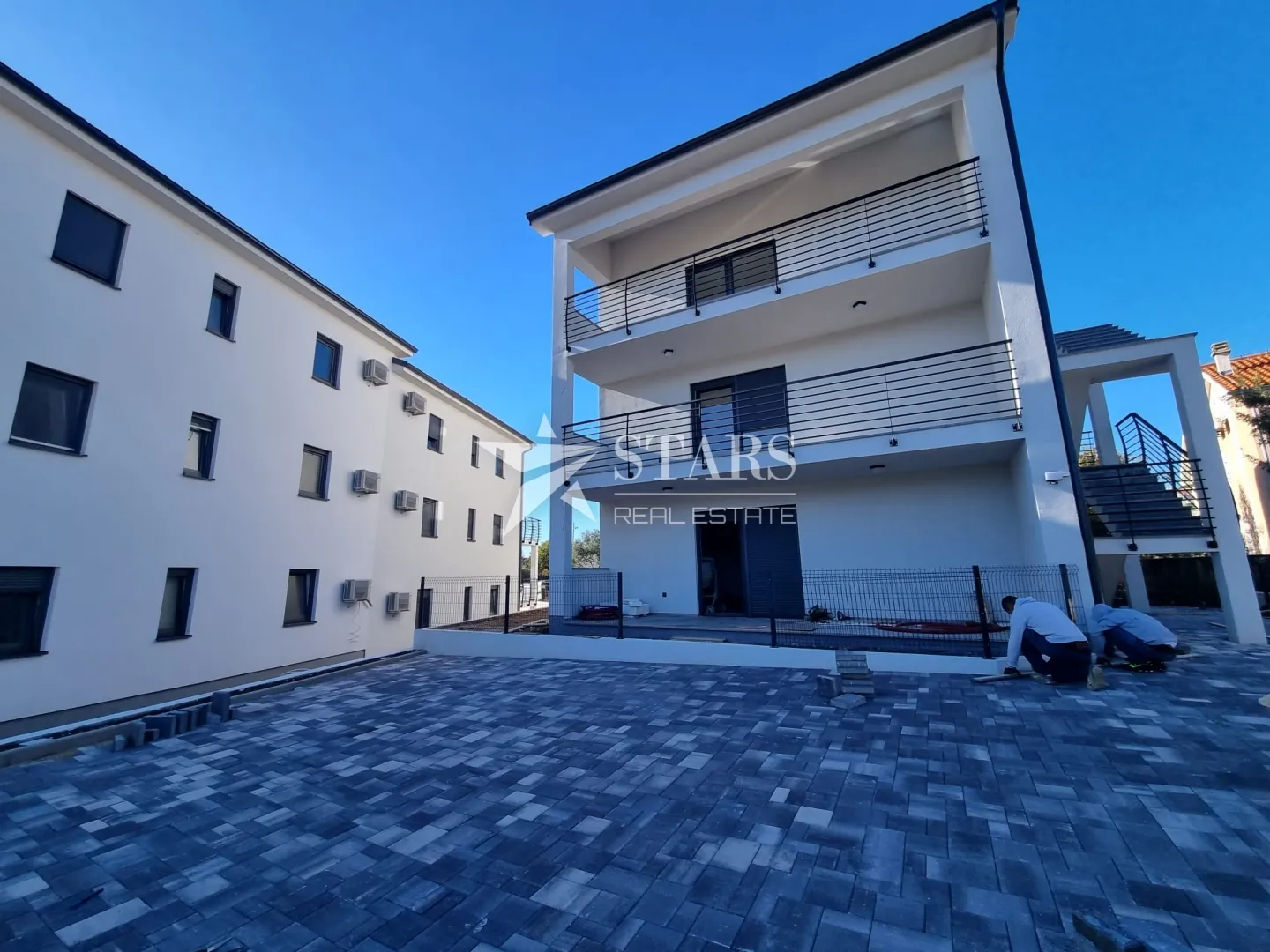 Otok Krk , Čižići 2S+DB stan u novogradnji - Čižići, Dobrinj