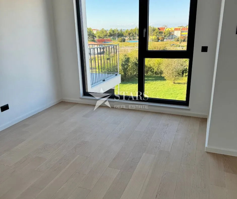 umag – novi 3s+db stan s pogledom na more i 3 parking mjesta u cijeni - slika 4