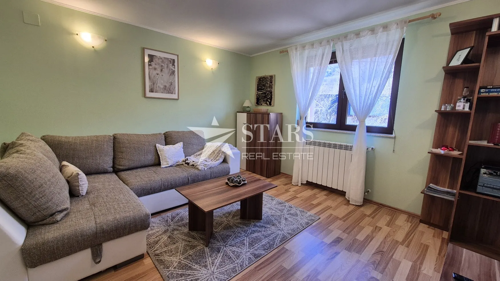 gorski kotar, mrkopalj - uređeni stan za dugoročni najam 3 sb+db - slika 2