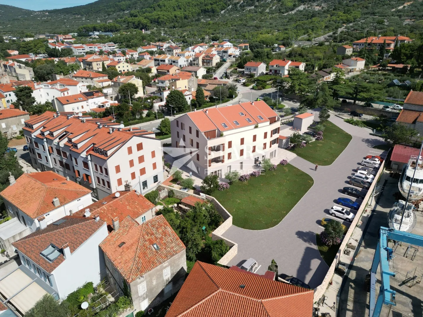 OTOK CRES, GRAD CRES –2S+DB, 3.kat, vrhunska novogradnja u strogom centru, 50 m od mora