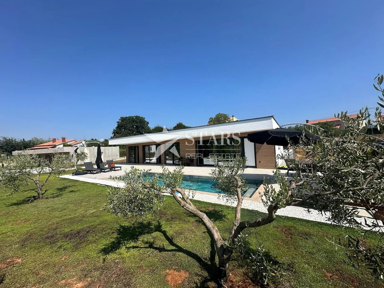 istra, labin - vila sa 2 stana i bazenom, novogradnja - slika 17