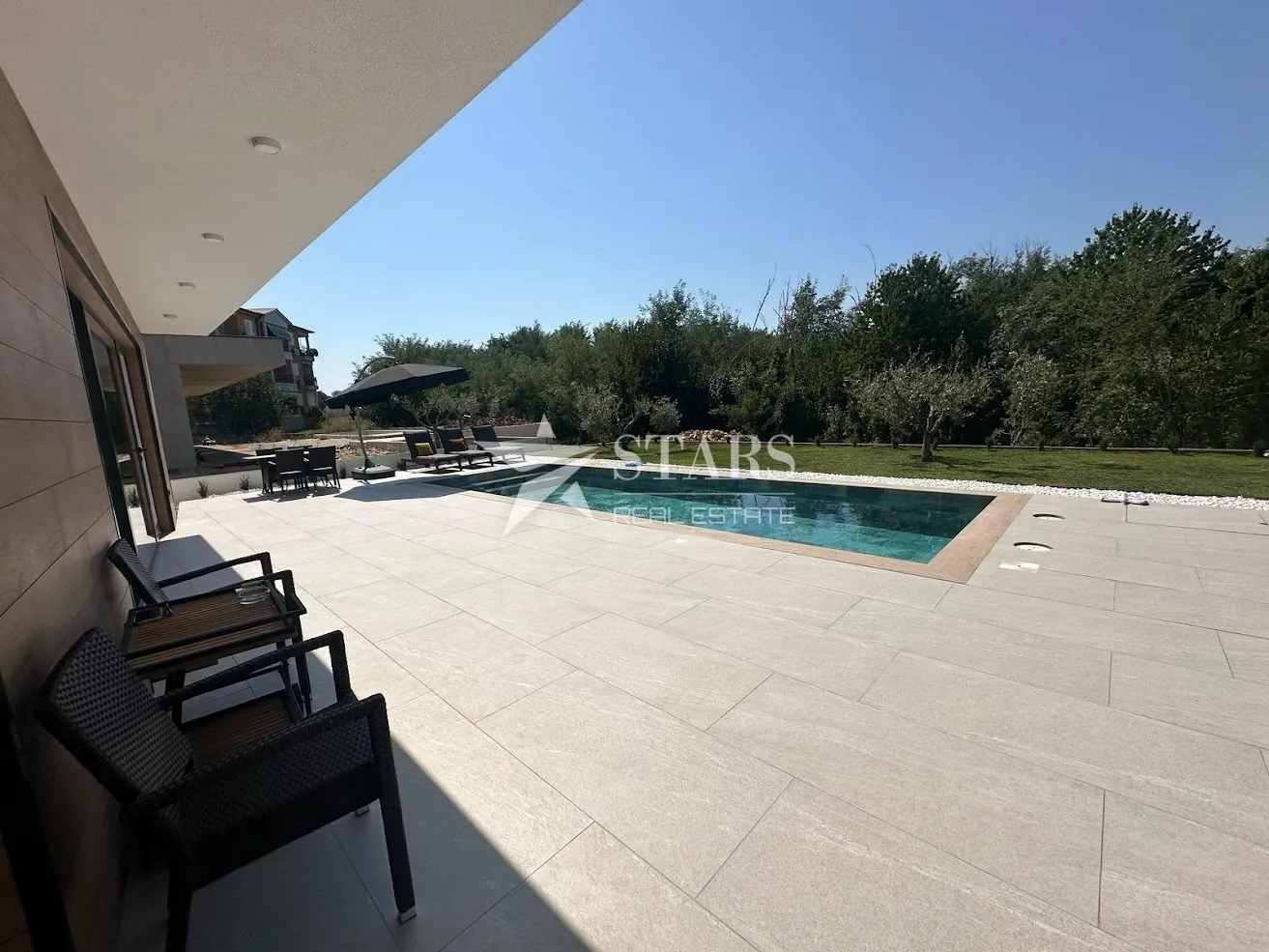 istra, labin - vila sa 2 stana i bazenom, novogradnja - slika 19