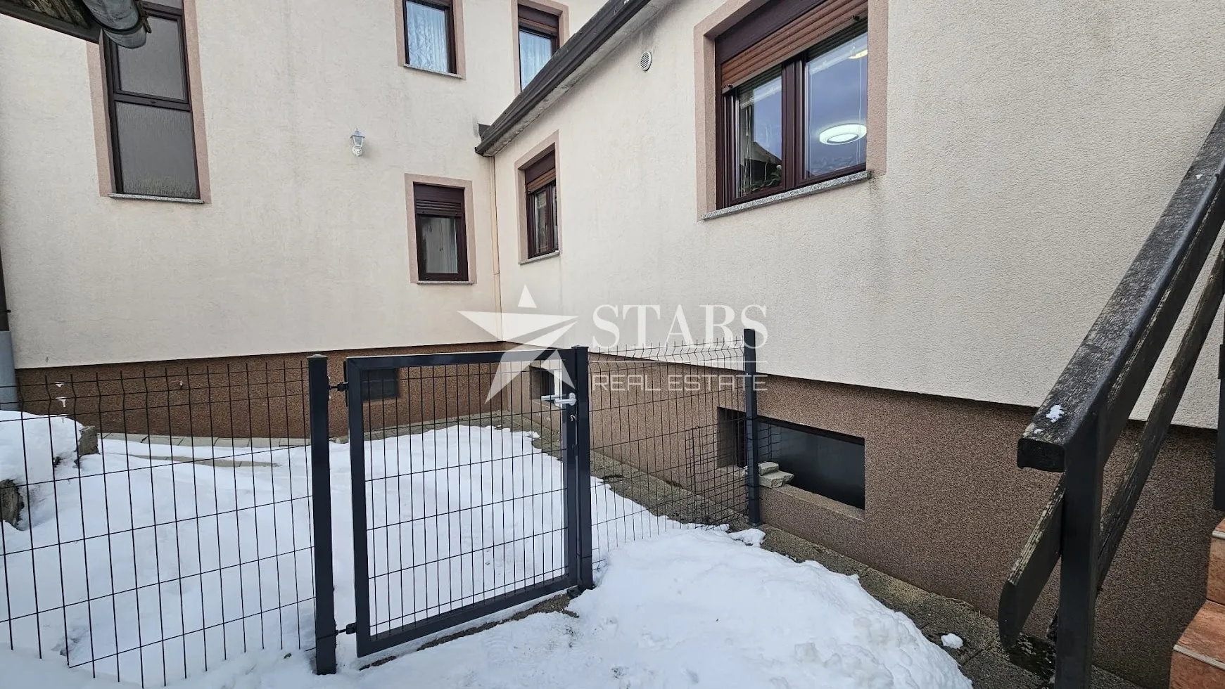 delnice – prostran stan u kući s vrtom | 140 m² + 200 m² okućnice - slika 13